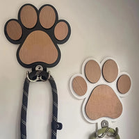 Porte-laisse mural en bois - détail de la fixation murale