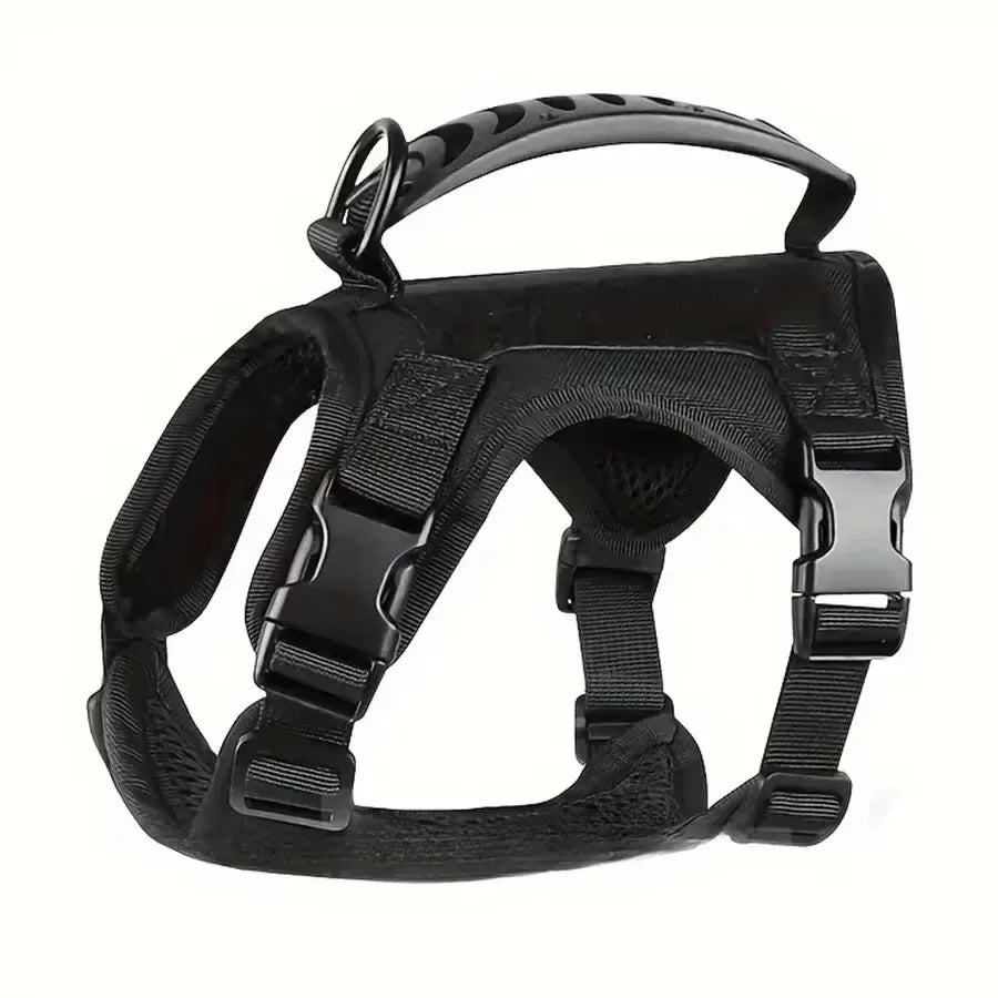 Harnais en maille respirante ajustable pour chien et chat en situation, vue 7