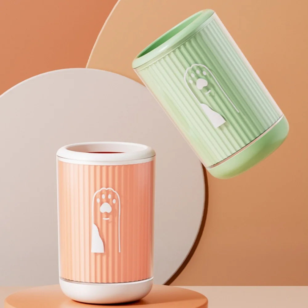 Brosse de toilettage pliable pour chien et chat – brosse utilisée sur le pelage d'un animal