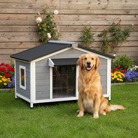 Niche chalet en bois pour chien, vue d'ensemble